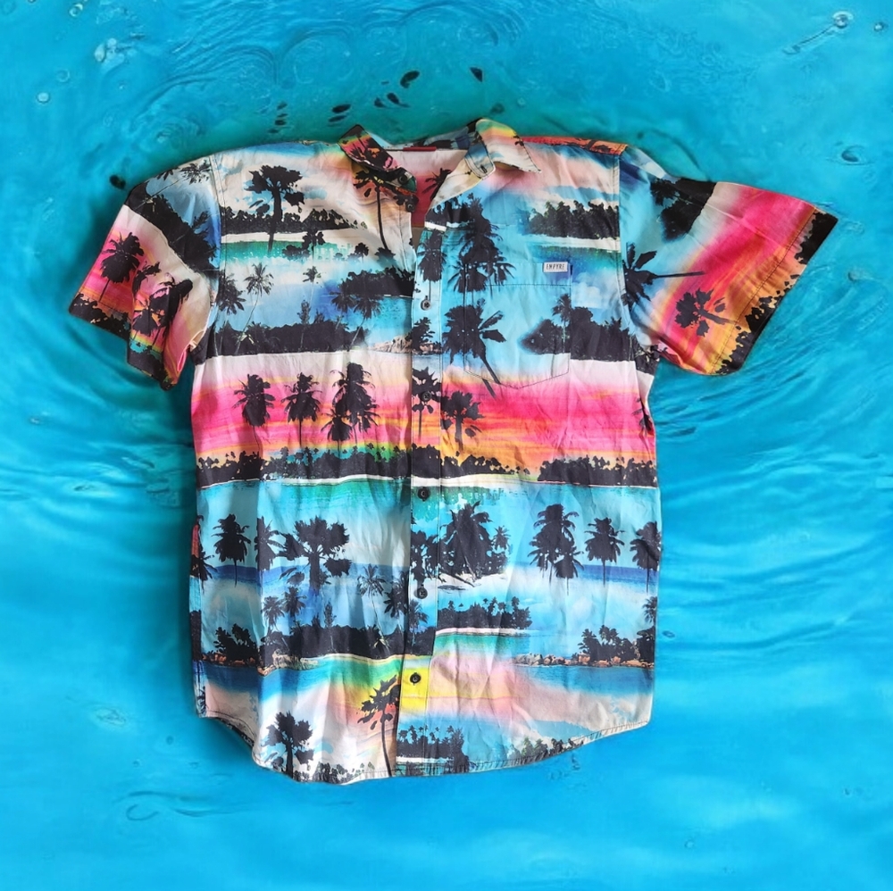 Empire Surplus Co. Hawaiian button up T-Shirt. Size Medium.